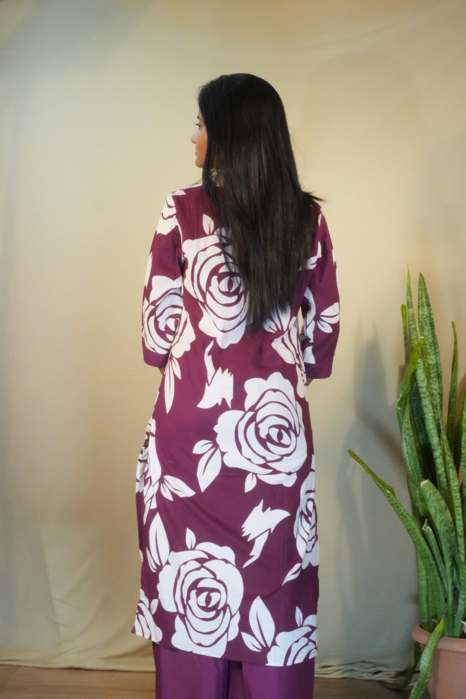 Plum & White Floral Print Cotton Kurta with Palazzos - Image 4
