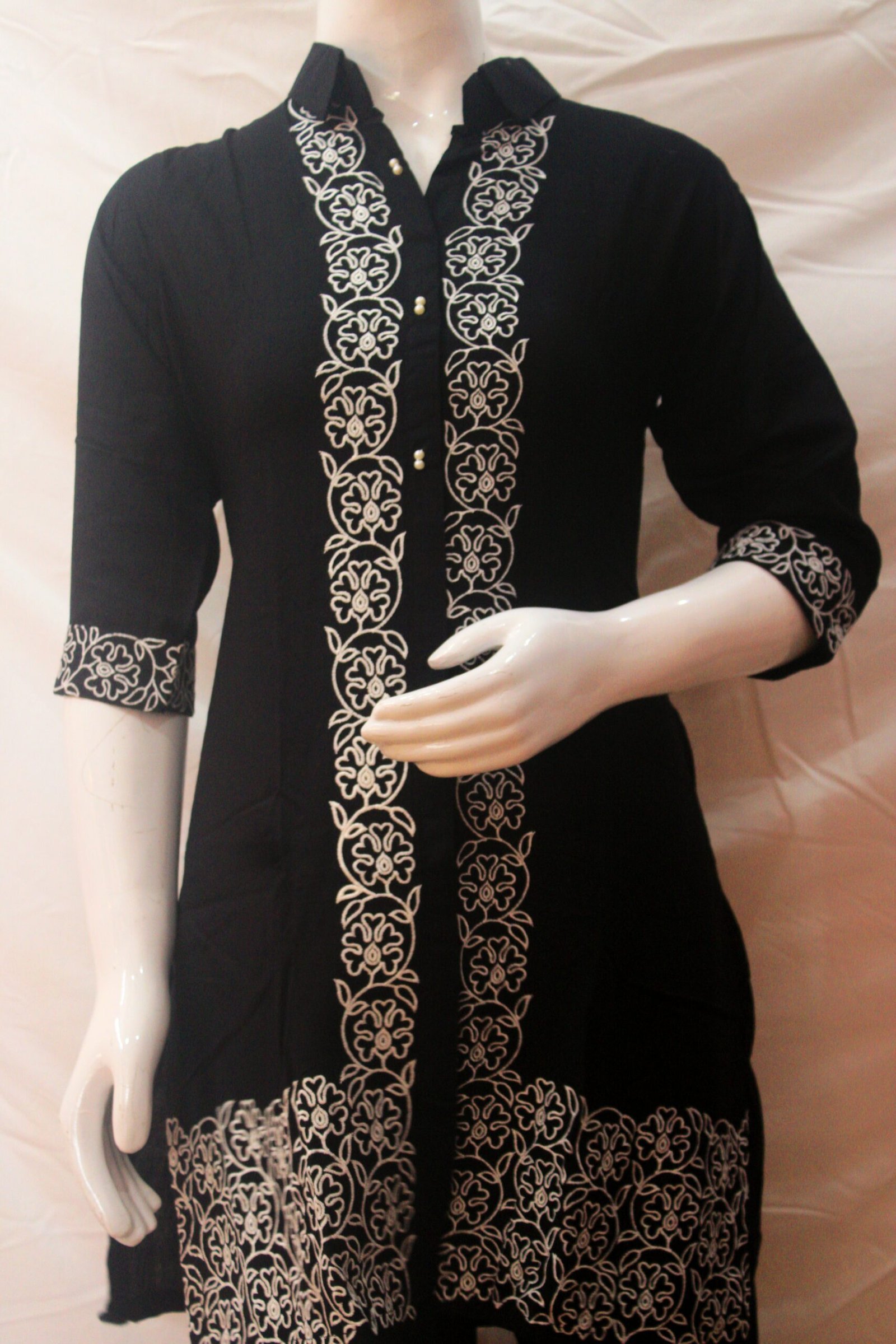 Midnight Ivory Grace-Black - Image 3